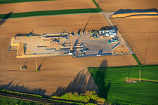 Site de construction du deuxième site de forage profond de Vulcan Energy entre Rohrbach et Insheim pour l'extraction d'énergie géothermique et de lithium à Rohrbach dans le département Rhénanie-Palatinat, Allemagne