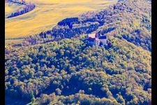 Musée du château allemand Veste Heldburg avec restaurant, café, salle de réception et chapelle du château - Lumière franconienne à Heldburg dans le département Thuringe, Allemagne