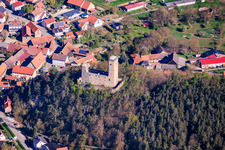 Ruines du château Ehrenstein à le quartier Ehrenstein in Stadtilm dans le département Thuringe, Allemagne