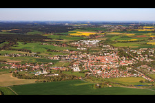 Vue de la ville depuis l'ouest à Neustadt an der Orla dans le département Thuringe, Allemagne