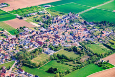 Du sud-ouest à le quartier Ettleben in Werneck dans le département Bavière, Allemagne