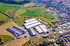 Manutention des camions Wiegand-Glas und PET-Verpackungen GmbH Allemagne à Verwaltungsgemeinschaft Großbreitenbach dans le département Thuringe, Allemagne