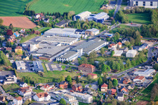 Zone industrielle Industriestraße avec Federal-Mogul Ignition GmbH, Elektromaschinenbau Schultheiß & Co. GmbH et Zirbs Verpackungen e.Kfr à le quartier Neuhaus in Föritztal dans le département Thuringe, Allemagne