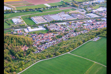 Zone industrielle Ob. Altach avec allmilmö Küchen GmbH & Co. KG à Zeil am Main dans le département Bavière, Allemagne