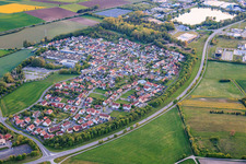 Du nord-est à le quartier Kleinaugsfeld in Haßfurt dans le département Bavière, Allemagne