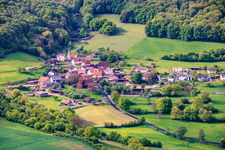 Le district d'Ochsental vu du nord à le quartier Morlesau in Hammelburg dans le département Bavière, Allemagne