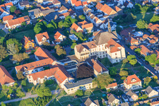 L'abbaye Saint-Paul d'Herxheim vue de l'ouest à Herxheim bei Landau dans le département Rhénanie-Palatinat, Allemagne