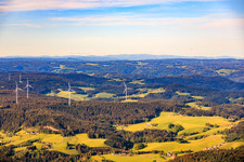 Parc éolien du nord-est à Schiltach dans le département Bade-Wurtemberg, Allemagne