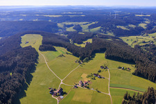 Fermes déplacées à Oehle à le quartier Tennenbronn in Schramberg dans le département Bade-Wurtemberg, Allemagne