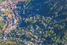 Schillerstraße depuis le sud à Schramberg dans le département Bade-Wurtemberg, Allemagne