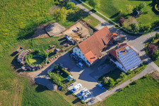 Emplacement pour camping-cars à Hutneck à le quartier Sulgen in Schramberg dans le département Bade-Wurtemberg, Allemagne
