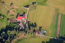 Fermes de la Forêt-Noire à le quartier Fohrenbühl in Hornberg dans le département Bade-Wurtemberg, Allemagne