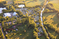 Complexe de camping Rülzheim à Rülzheim dans le département Rhénanie-Palatinat, Allemagne