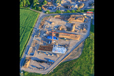 Zone de construction du nouveau campus X2E pour les bâtiments administratifs et de production à Rohrbach dans le département Rhénanie-Palatinat, Allemagne