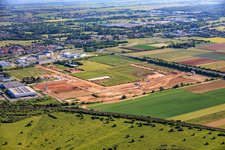 Parc industriel D12 avec chantier de construction d'une centrale géothermique et d'un poste de transformation par Vulcan à Landau in der Pfalz dans le département Rhénanie-Palatinat, Allemagne