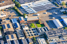Old Turtle Factory et METRO Mannheim du sud-est à le quartier Neckarau in Mannheim dans le département Bade-Wurtemberg, Allemagne