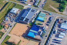 Parc industriel Im Niedersand depuis le sud-est à Offenbach an der Queich dans le département Rhénanie-Palatinat, Allemagne