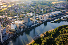 Centrale hydroélectrique de Mannheim - Bloc 9 sur les rives du Rhin à Altrip dans le département Rhénanie-Palatinat, Allemagne