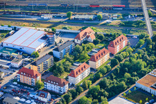 Lotissements résidentiels dans la Franz-Grashof-Straße à le quartier Neckarau in Mannheim dans le département Bade-Wurtemberg, Allemagne
