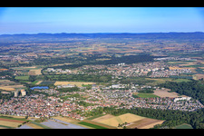 De l'est à Neuhofen dans le département Rhénanie-Palatinat, Allemagne