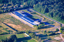 Site de production de l'unité SAS d'Alsaveur sur l'ancien terrain de la caserne à Drachenbronn-Birlenbach dans le département Bas Rhin, France