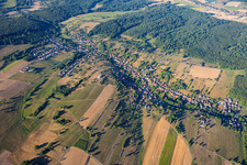 Du nord-est à Langensoultzbach dans le département Bas Rhin, France