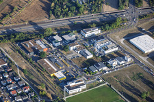 Parc industriel Johann-Georg-Schlosser-Straße avec base de livraison Deutsche Post Neureut et EBI® Computer Solutions - Michael Ebinger à le quartier Neureut in Karlsruhe dans le département Bade-Wurtemberg, Allemagne