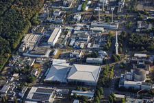 Campus Nord de l'Institut de technologie de Karlsruhe (KT) avec l'Institut de physique neutronique et de technologie des réacteurs et Karlsruhe Nuclear Waste Management GmbH à le quartier Leopoldshafen in Eggenstein-Leopoldshafen dans le département Bade-Wurtemberg, Allemagne