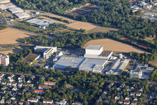 L'ORÉAL Production Germany GmbH & Co. KG au sud-est à le quartier Nordweststadt in Karlsruhe dans le département Bade-Wurtemberg, Allemagne