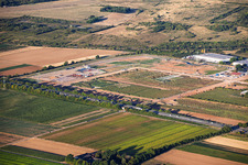Zone industrielle D12 avec chantier de construction d'une centrale géothermique et d'un poste de transformation de Vulcan, au nord-est à Landau in der Pfalz dans le département Rhénanie-Palatinat, Allemagne