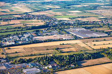 Travaux de construction sur le site du nouveau centre logistique de Cain International par le promoteur du projet NVELOP à Landau in der Pfalz dans le département Rhénanie-Palatinat, Allemagne
