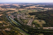 Du nord à Zetting dans le département Moselle, France
