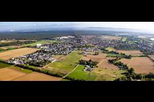 Panorama du village vu de l'ouest à Babenhausen dans le département Hesse, Allemagne