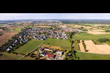De l'est à le quartier Sickenhofen in Babenhausen dans le département Hesse, Allemagne