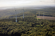 Parc éolien de Binselberg à le quartier Raibach in Groß-Umstadt dans le département Hesse, Allemagne