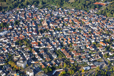 Du nord-est à Ötigheim dans le département Bade-Wurtemberg, Allemagne