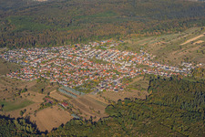 Du sud-est à le quartier Spessart in Ettlingen dans le département Bade-Wurtemberg, Allemagne