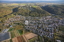 Du nord-ouest à le quartier Wolfartsweier in Karlsruhe dans le département Bade-Wurtemberg, Allemagne
