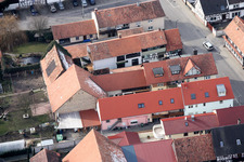 Rue du Rhin à Kandel dans le département Rhénanie-Palatinat, Allemagne depuis l'avion