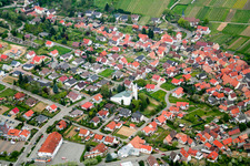 Vue aérienne de Quartier Rechtenbach in Schweigen-Rechtenbach dans le département Rhénanie-Palatinat, Allemagne