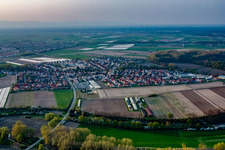 Photographie aérienne de Champs agricoles et surfaces utilisables à Kuhardt dans le département Rhénanie-Palatinat, Allemagne