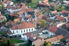 Vue aérienne de Église à Rheinzabern dans le département Rhénanie-Palatinat, Allemagne