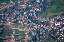 Vue aérienne de Quartier Ottenhausen in Straubenhardt dans le département Bade-Wurtemberg, Allemagne