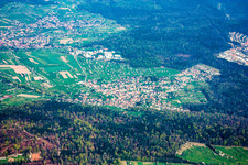Quartier Arnbach in Neuenbürg dans le département Bade-Wurtemberg, Allemagne d'en haut