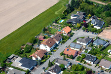 Berg dans le département Rhénanie-Palatinat, Allemagne vu d'un drone