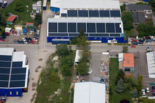 Zone industrielle à Hagenbach dans le département Rhénanie-Palatinat, Allemagne hors des airs