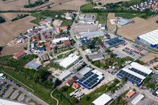 Zone industrielle à Hagenbach dans le département Rhénanie-Palatinat, Allemagne depuis l'avion