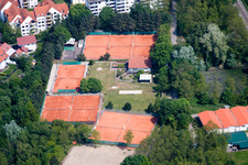 Vue aérienne de Courts de tennis à Jockgrim dans le département Rhénanie-Palatinat, Allemagne