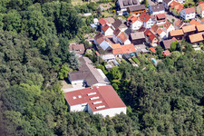 Vue oblique de Paulat Kunststoff GmbH à Hatzenbühl dans le département Rhénanie-Palatinat, Allemagne