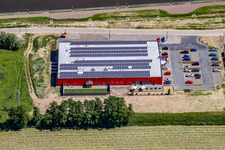 Vue aérienne de Univers de remise en forme de Bienwald à le quartier Minderslachen in Kandel dans le département Rhénanie-Palatinat, Allemagne